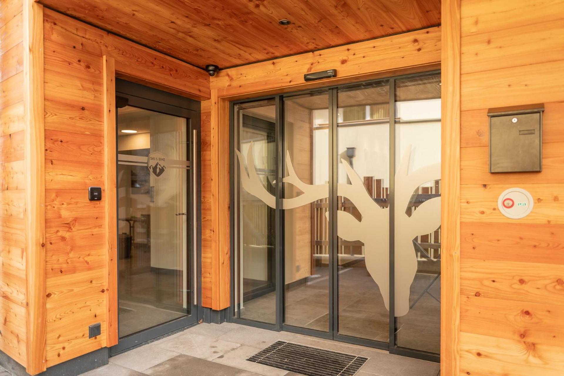 Appartements Zwoelferkogelblick Saalbach-Hinterglemm Exterior photo